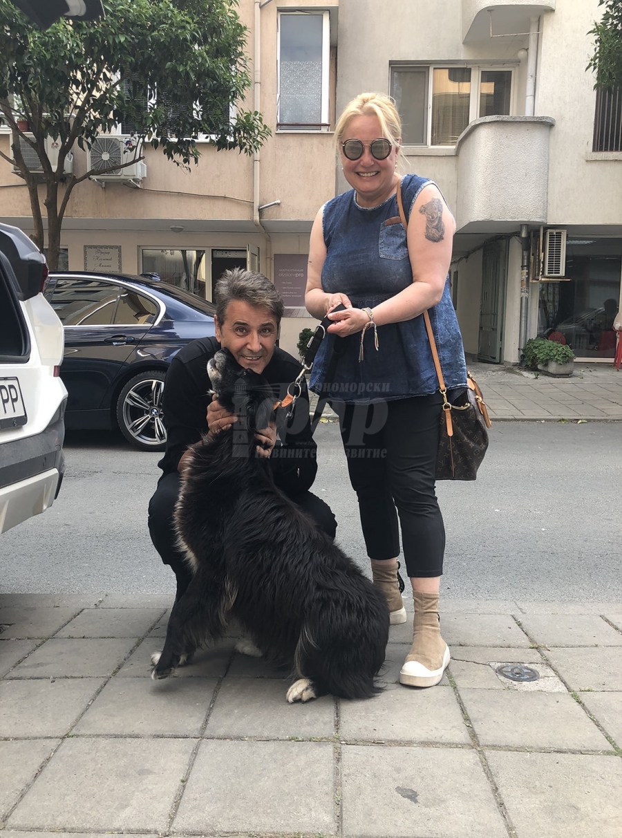 Тони Димитрова помага за спасяване кучето на дует „Ритон”