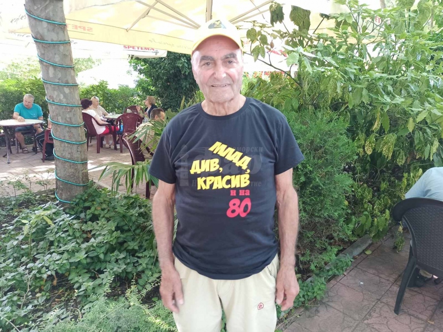 Млад, див, красив: Легендарният колоездач Димитър Николов навърши 80