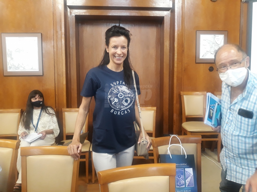 Яна Маринова ще снима филм в Бургас