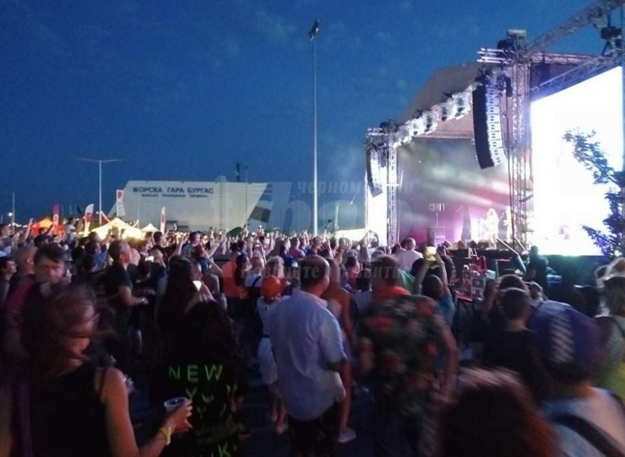 Фестивалът Spice music festival напълни хотелите на Бургас