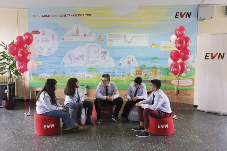 ЕVN продължава дуалното обучение в общо 10 училища  