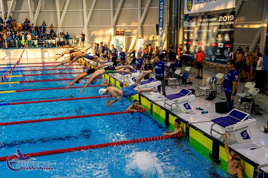 Над 500 плувци ще участват на елитен турнир в Бургас