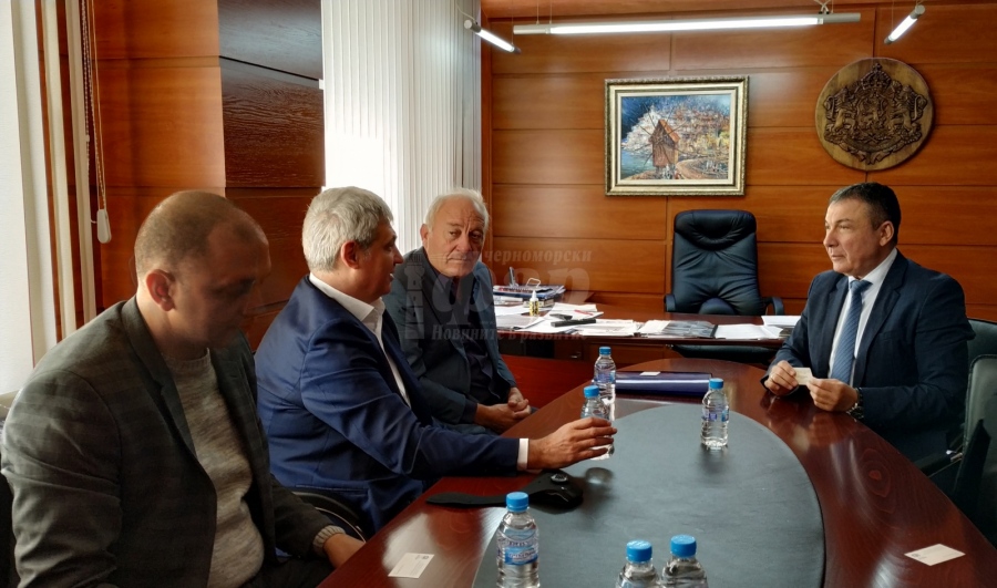 Кметът на Несебър се срещна  с президента на КНСБ 