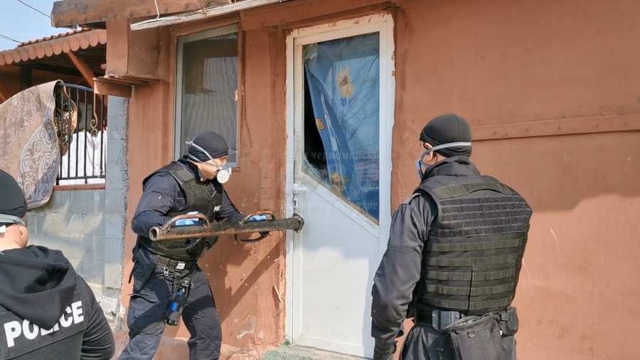 Бургаската полиция с нови арести за разпространение на наркотици