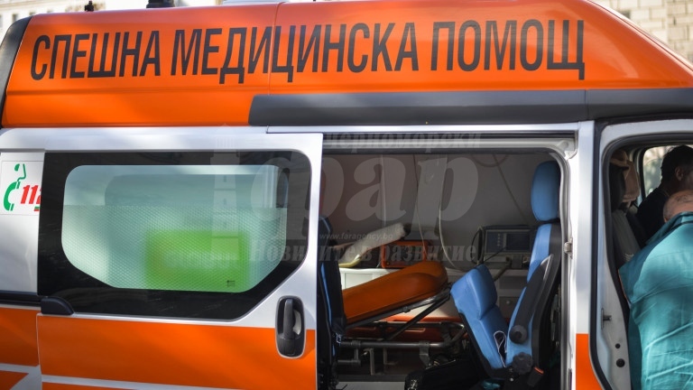 Шофьор на камион блъсна пешеходец в Бургас при маневра назад