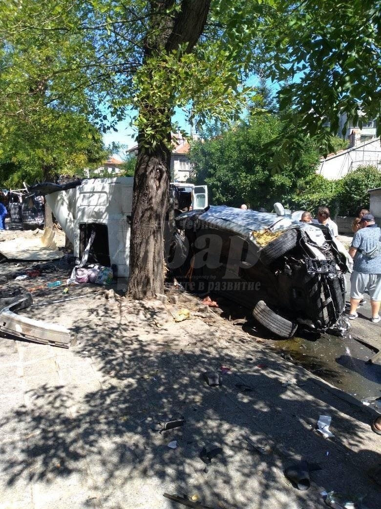 Експерти ровят претоварен ли е бил камионът-убиец в Айтос