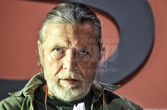 Предлагат Руси Чанев за орден „Св. Св. Кирил и Методий“