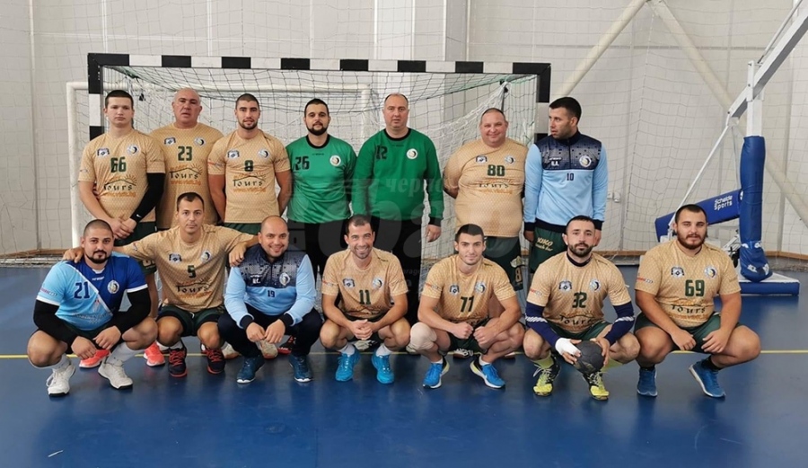 Хандбалният клуб на Несебър започна с две победи шампионата