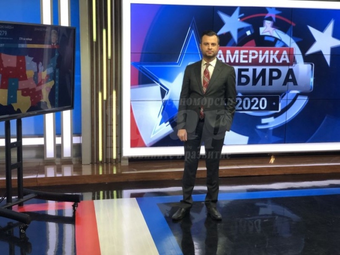 Ясен Дараков пред „Черноморски фар“: Американското общество е разделено по отношение на фактите 