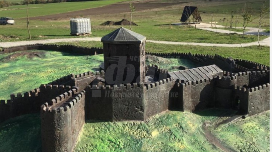 Държавата даде крепостта Русокастро на община  Камено 