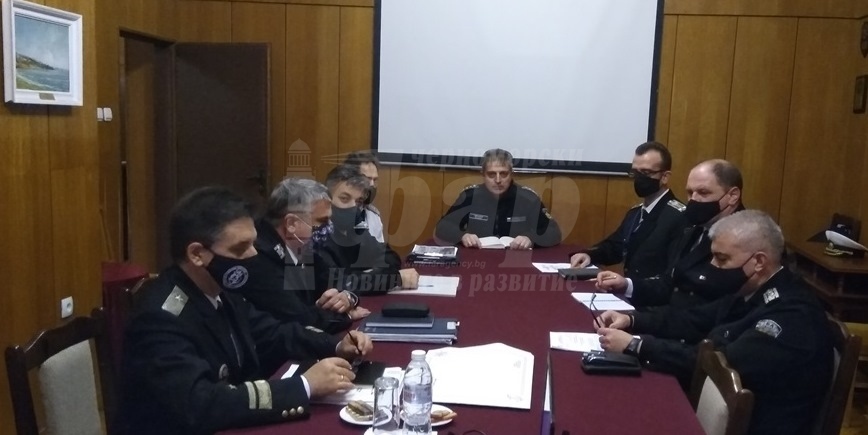 Началникът на отбраната адмирал Ефтимов  се запозна със състоянието на Военноморския координационен елемент 