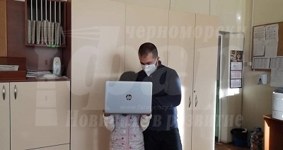 Училището в Зидарово получи дарение от 12 компютъра