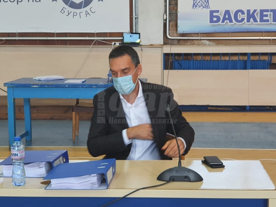 Общински съвет – Бургас подкрепи кмета Николов в искането му за спешни ВиК ремонти