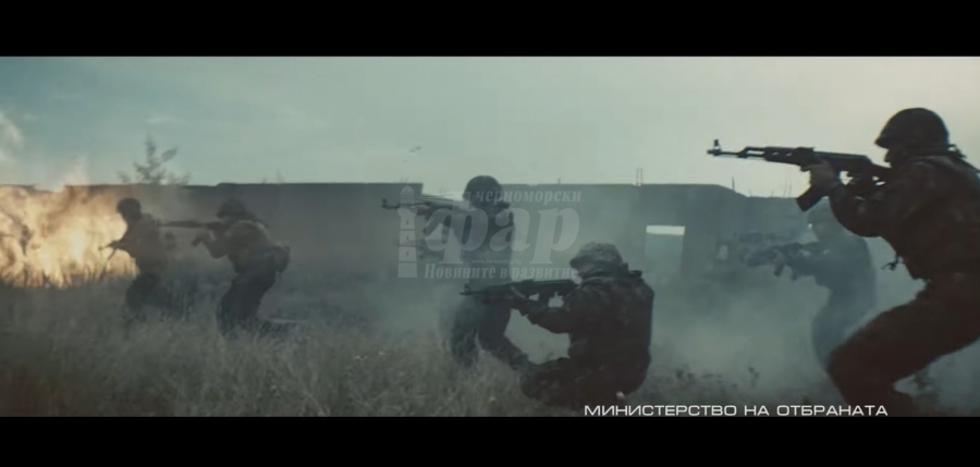 Реклама с твърда музика, оръжия и гласът на Каракачанов приканва младите за войници (ВИДЕО)