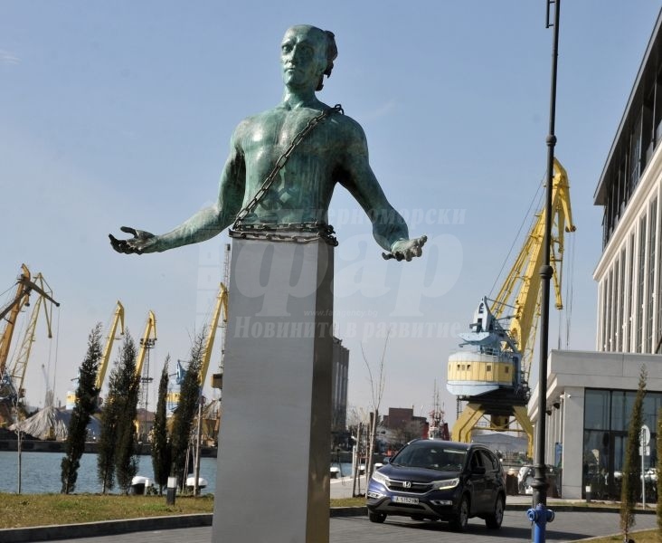 Проектът за статуята на Боян Мага не е постъпвал в Община Бургас