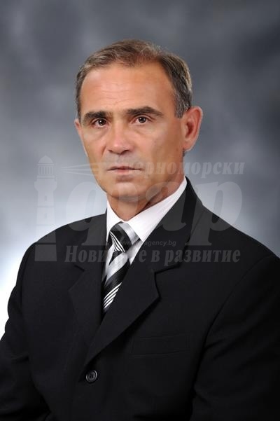 Почина бившият председател на СДС в Царево Людмил Николов