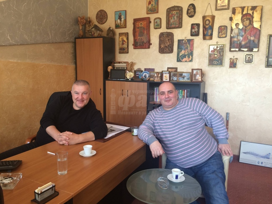 Георги Мицов, ресторант „Ла Веранда“: Отваряме, но и продължаваме с разноса до адрес