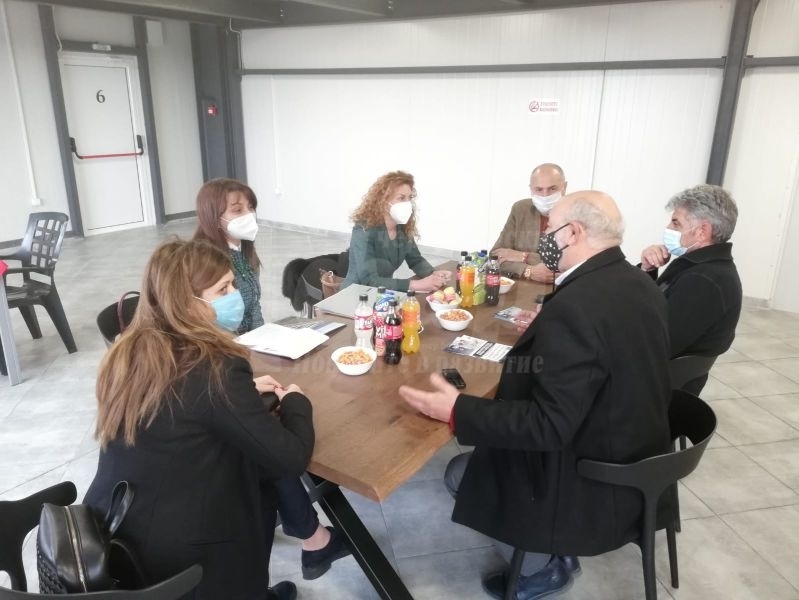 Деница Николова: Инвеститори и община могат да се обединят за комплексен проект в Българово