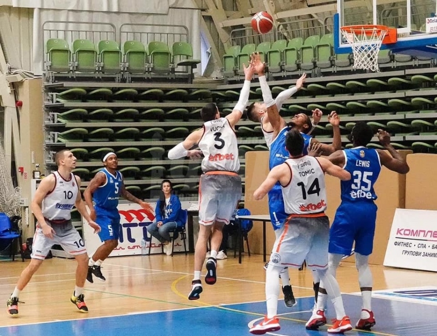 Баскетболистите на „Черноморец“ завършиха страхотен сезон