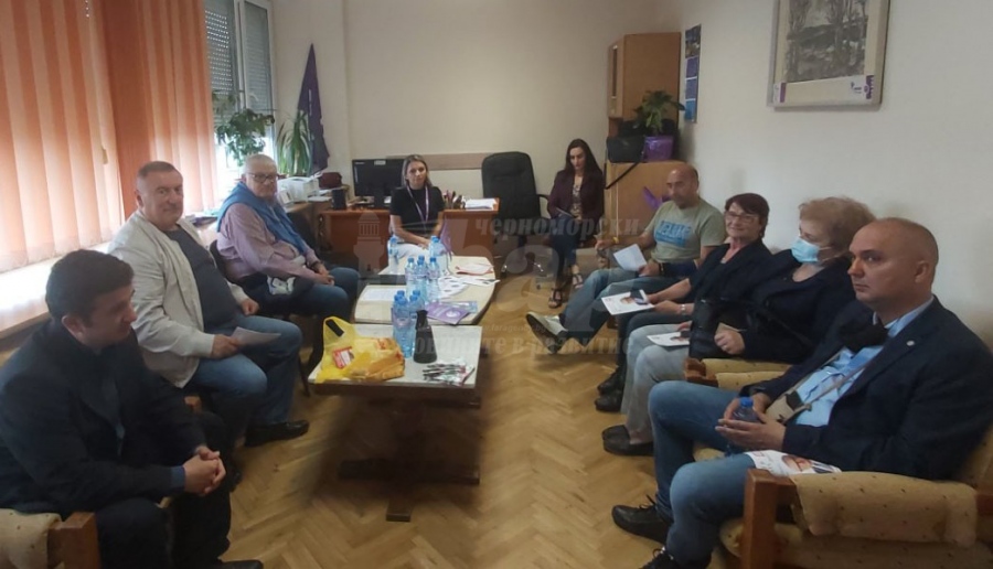  КНСБ и “Коалиция за България” проведоха среща в Бургас
