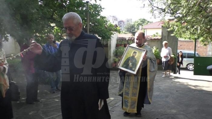 Мощите на св. Ефрем Нови идват в Карнобат на 14 юли