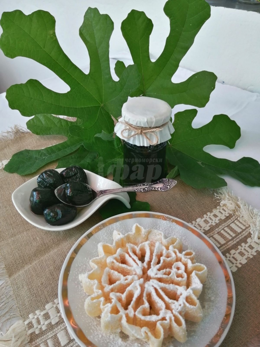 Първи фестивал на гостоприемството на Созопол “Созополска наслада- царство на смокиновото сладко и дъмгата“