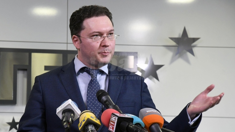  Даниел Митов няма да е кандидатът за президент на ГЕРБ  
