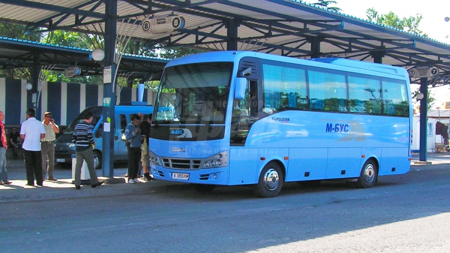 Протестът на автобусните превозвачи в Бургаско се отменя