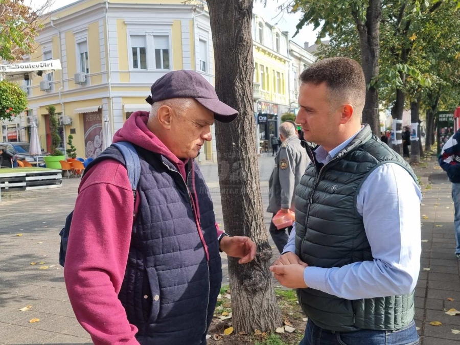 Кандидат-депутатът от ГЕРБ Жечо Станков: Скъпият ток и санирането са най-честите въпроси на хората
