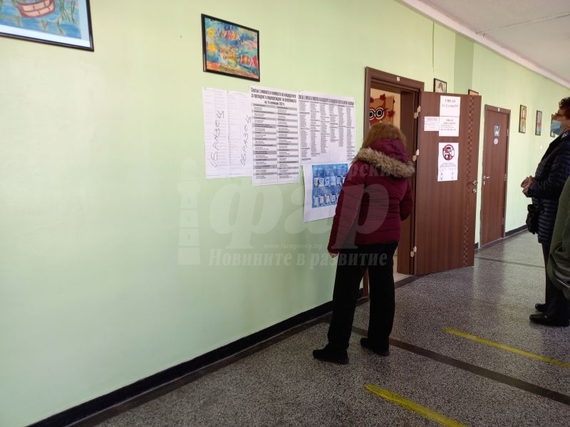  Рекордно ниска избирателна активност в Бургаска област,  не достигна 40 %