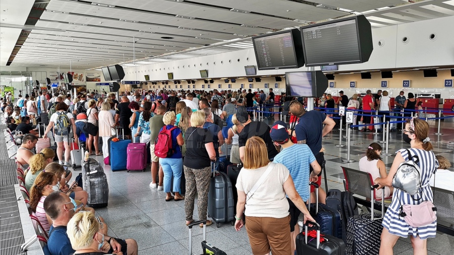 За 15 години: Летище Бургас е обслужило – над 34,4 милиона пътници