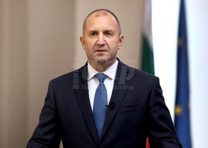 Президентът Радев: Здраве, благоденствие и разбирателство във всеки български дом