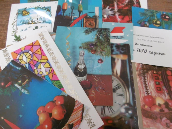 Пощальони разнасяха новогодишните картички по времето на социализма (СНИМКИ)