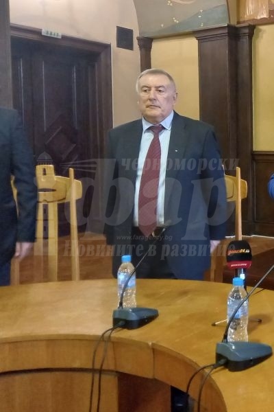 Новият областен управител Стойко Танков: Чувствам се подготвен за поста