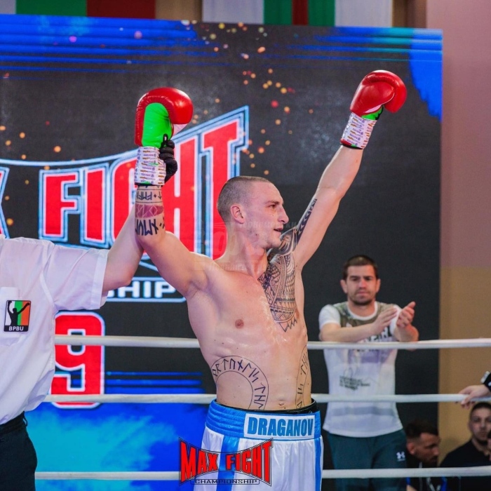 Втора победа от втори мач за созополския боксьор Петър Драганов