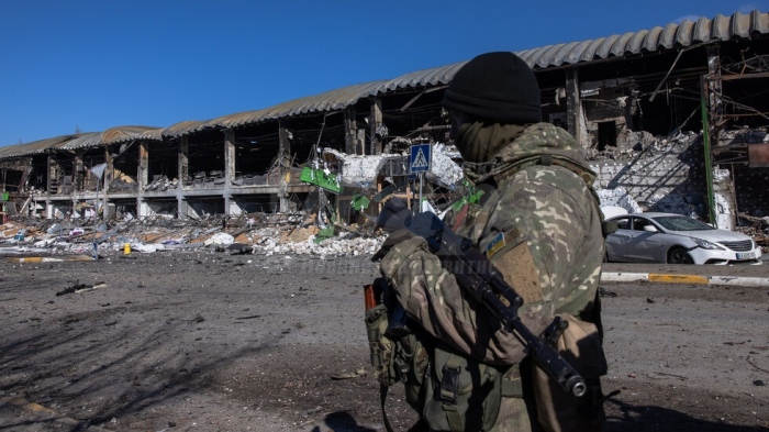 Подоляк: Украйна е готова за голямата битка в източната част