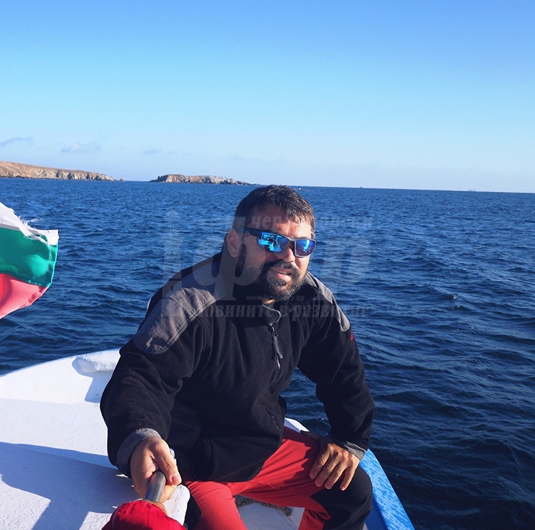 Книга разкрива тайните на островите в Черно море 
