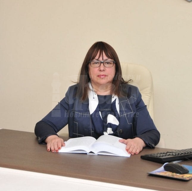 Проф.д.п.н. Галя Христозова - преподавател в БСУ:24 май е празник на гордостта, че сме българи 