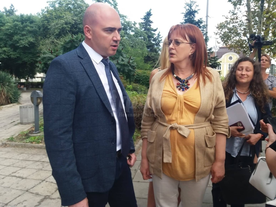 Министърът на туризма Илин Димитров: Всеки  хотелиер, отворил за бежанци от Украйна, заслужава да получи обещаното от държавата плащане 