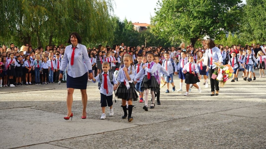 Успешен старт на новата учебна година в община Айтос