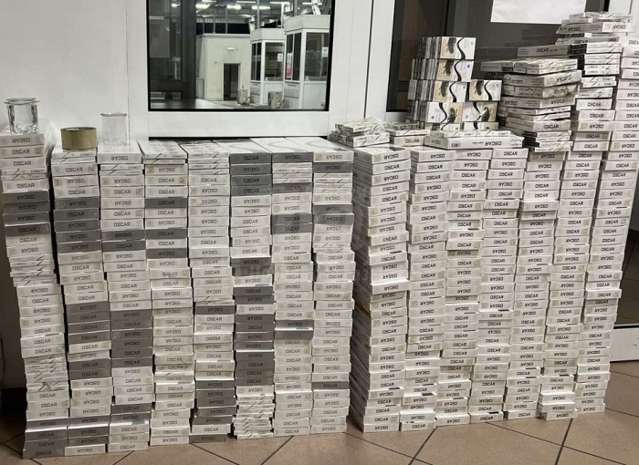 Над 16 хиляди кутии контрабандни цигари задържаха на Лесово
