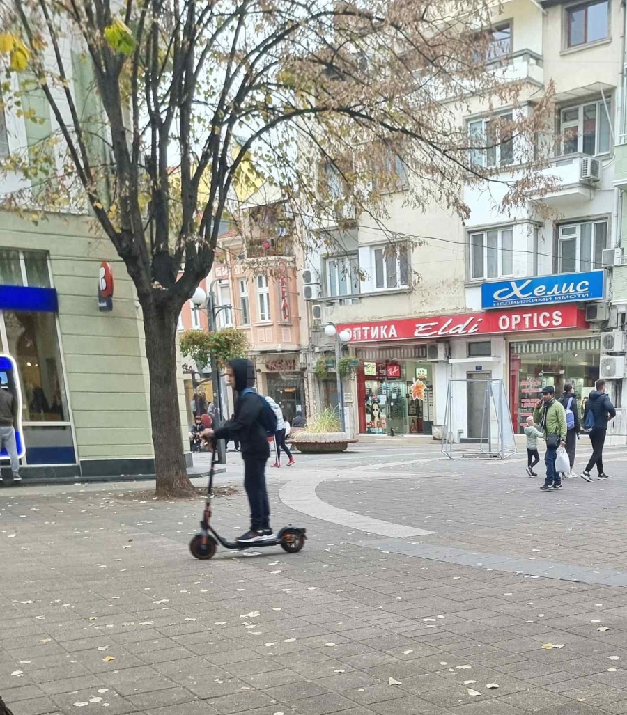 Юрист на Общински съвет – Бургас: Забрана за тротинетки в Наредба ще бъде атакувана в съда