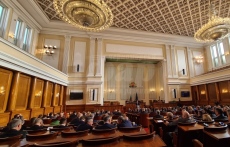 18-часова ревизия на Изборния кодекс в парламента
