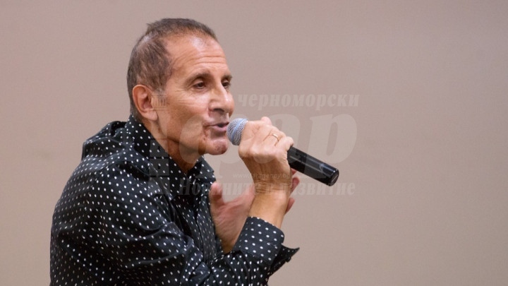 Панайот Панайотов: Трябва да има повече слънце и светлина в музиката 