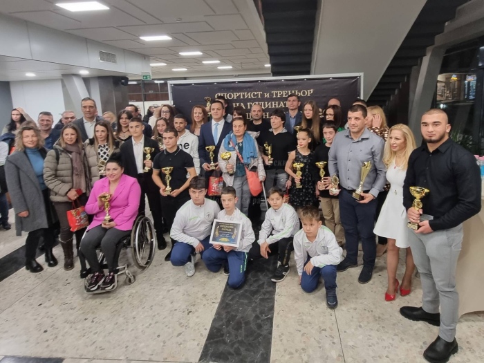 Ето и всички носители на награди от церемонията Спортист на годината в Бургас (СНИМКИ)