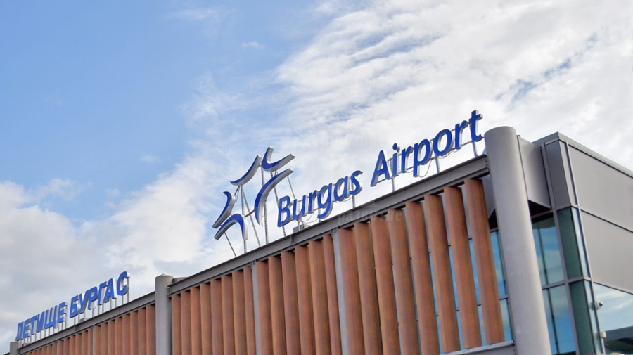 Летище Бургас ще се сдобие със собствена фотоволтаична централа