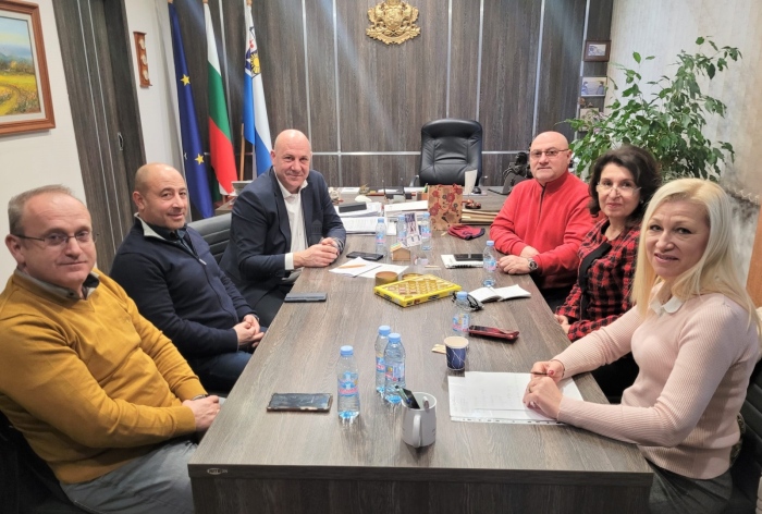 Кметът на Поморие Иван Алексиев получи подкрепата на бранша по отношение на казуса с Летище Бургас