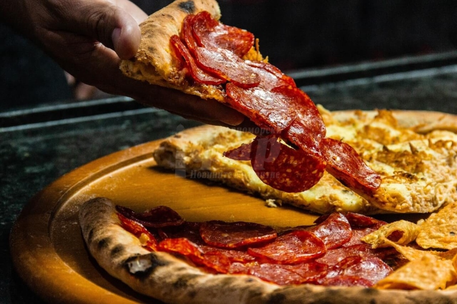 На трето място в ЕС сме по поскъпване на пицата