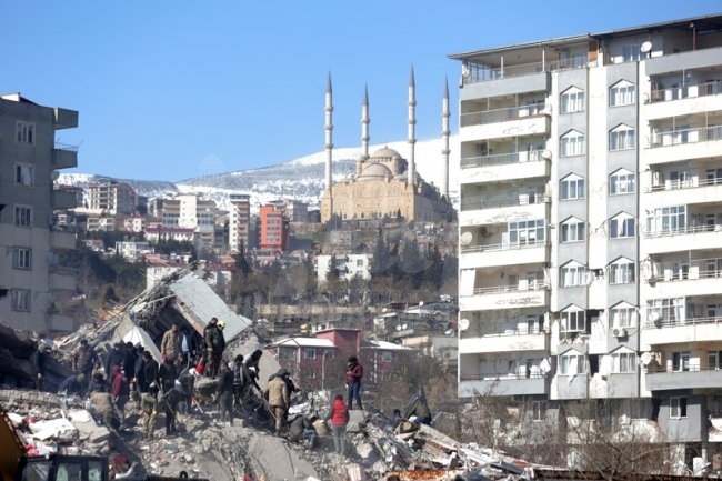 КНСБ отвори пункт за дарения за пострадалите от земетресението в Турция и Сирия