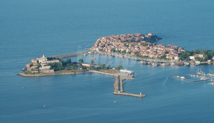 Делегация на ЮНЕСКО  ще посети Созопол заради  остров „Св.св. Кирик и Юлита“